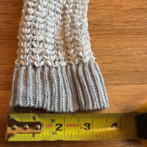 Lou & Grey long sleeve crochet cream with gray trim sweater. Size S. - Picture 17 of 17